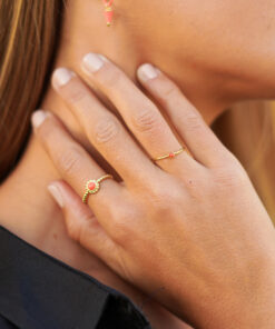 Alternative view of Anillo IRON CORAL