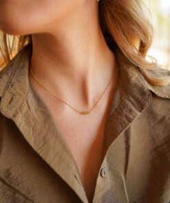 Alternative view of Collar MEGREZ OLIVINA