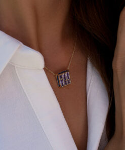 Alternative view of Collar NILO