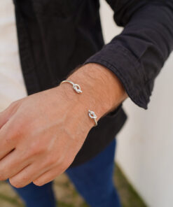 Alternative view of Pulsera MICERINOS