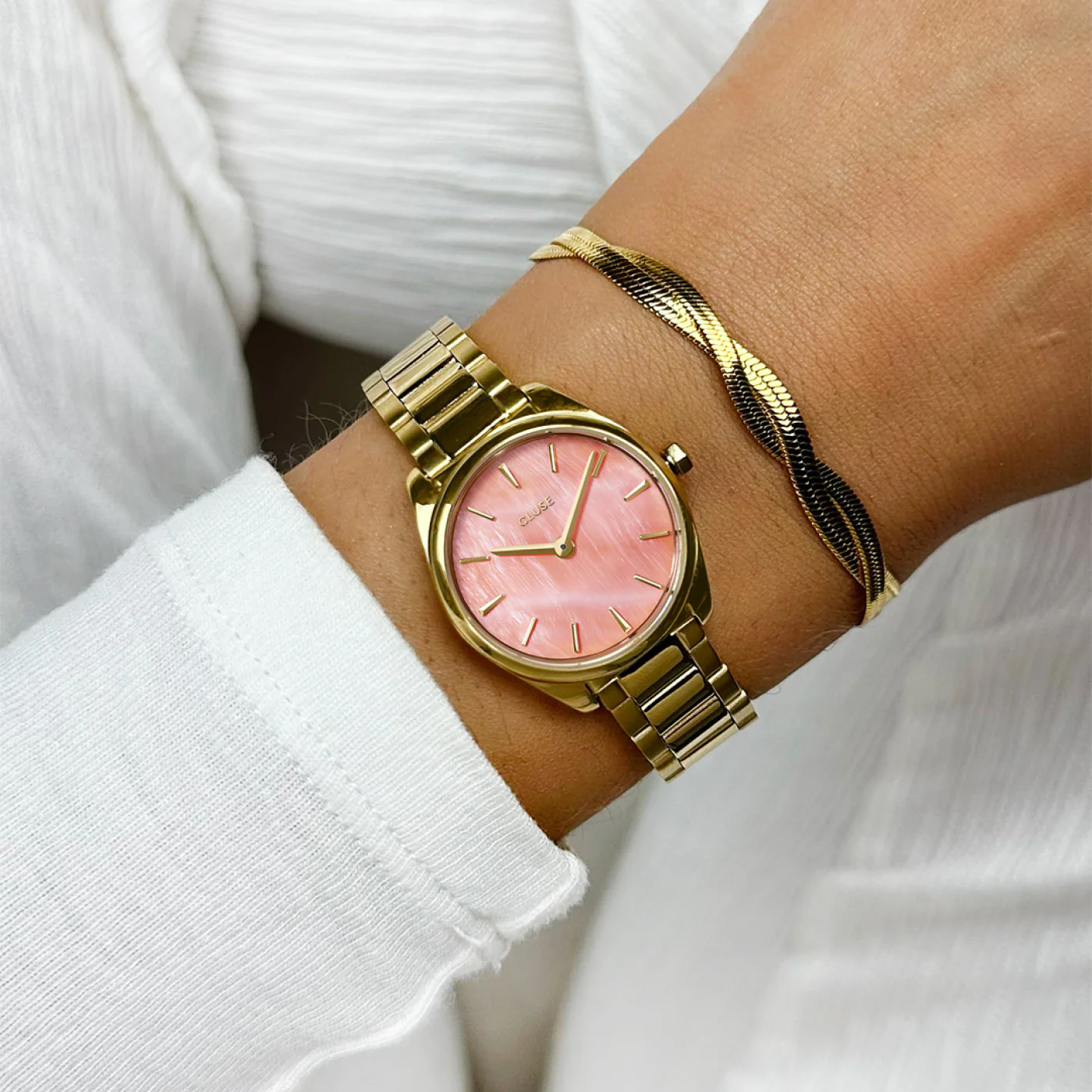 Reloj CLUSE Féroce Mini Watch Steel, Apricot Pearl, Gold Colour - Imagen 5