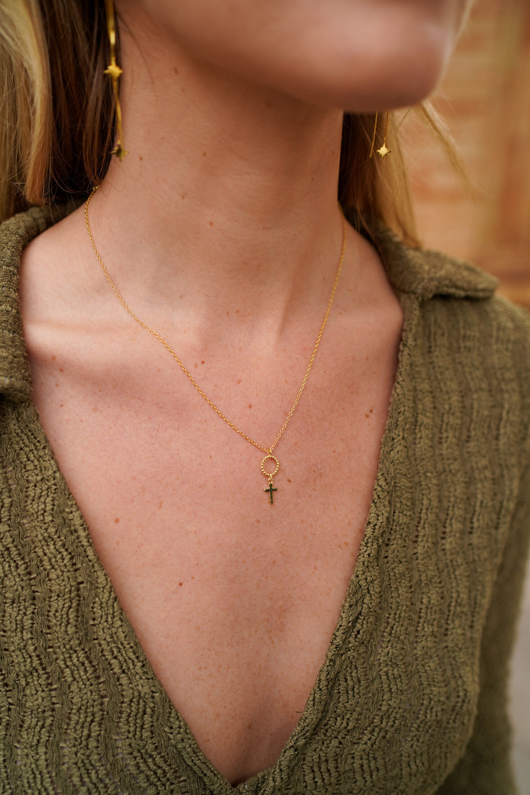 Collar FEZ CRUZ ORO - Imagen 2