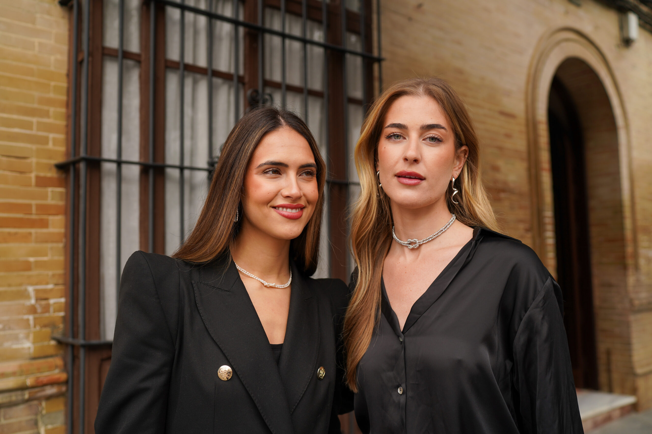 Collar ATENAS PERLA GRIS - Imagen 6