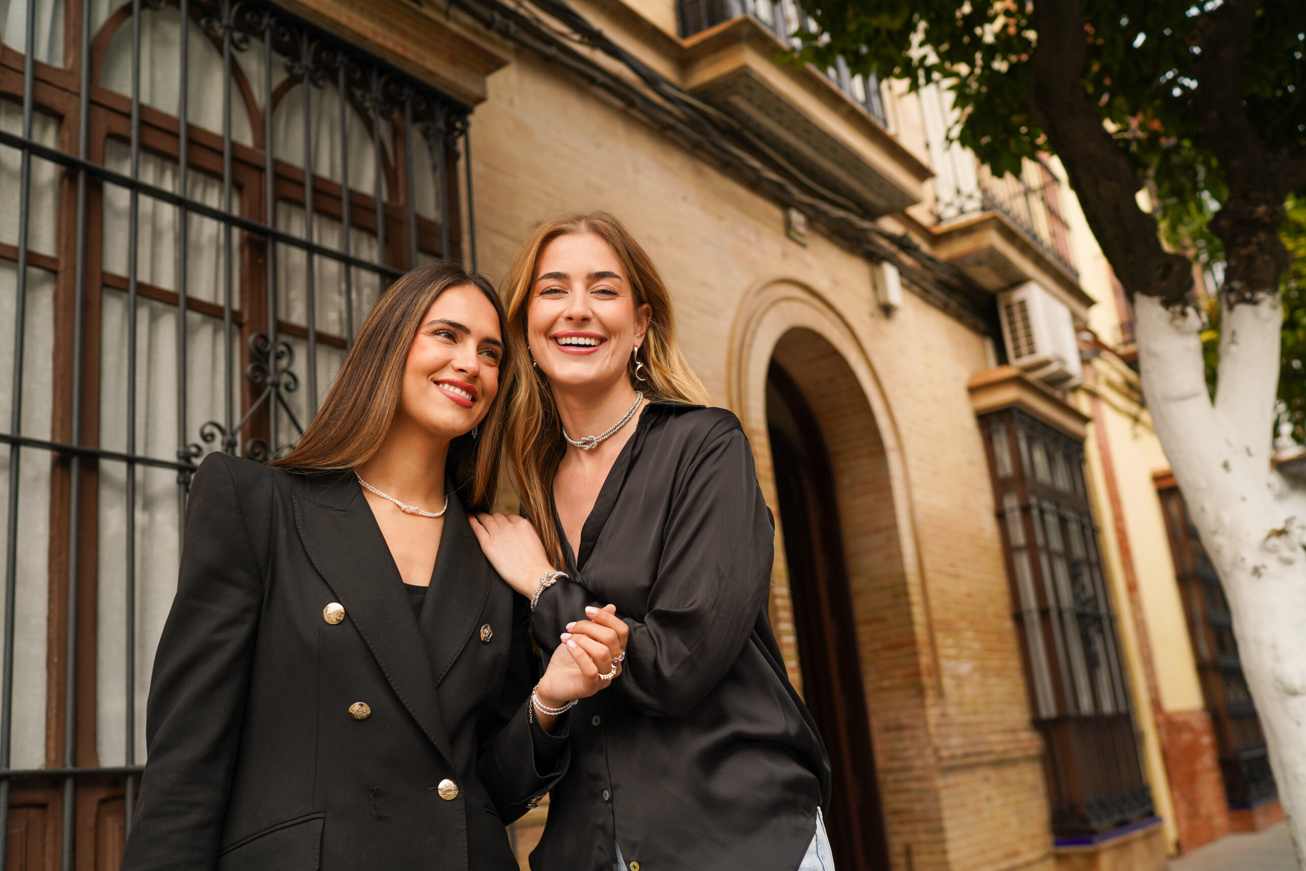 Collar ATENAS PERLA GRIS - Imagen 8