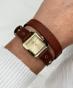 Alternative view of Reloj CLUSE Gracieuse Mini Watch Double Leather Nutshell, Studs, Gold Colour